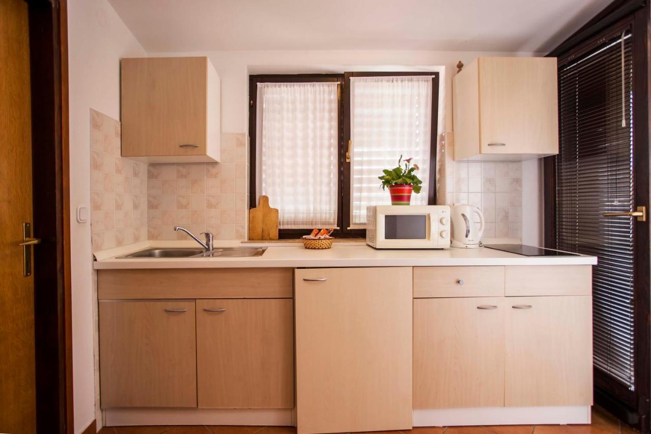 Apartments Romano Rovinj Luaran gambar