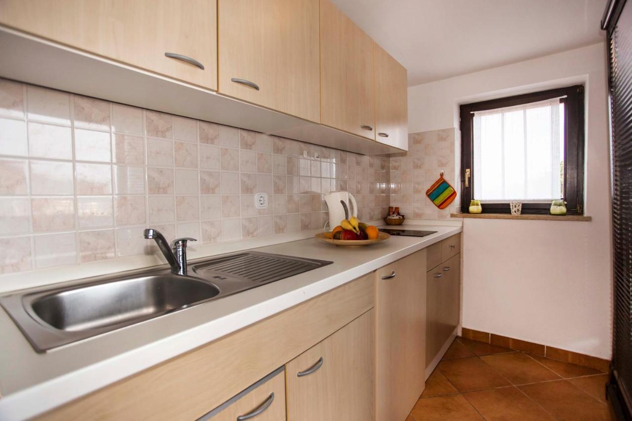 Apartments Romano Rovinj Luaran gambar