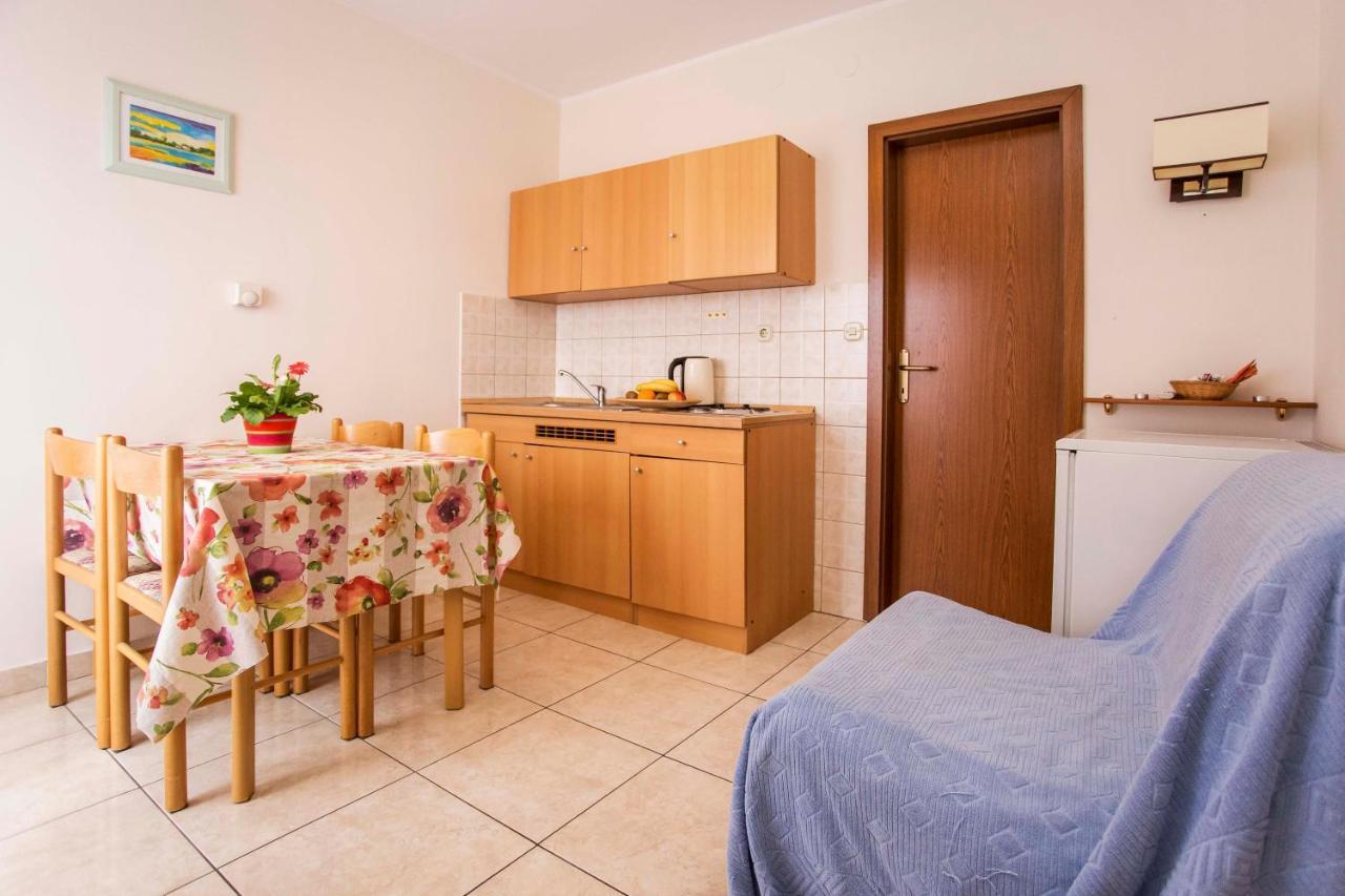Apartments Romano Rovinj Luaran gambar